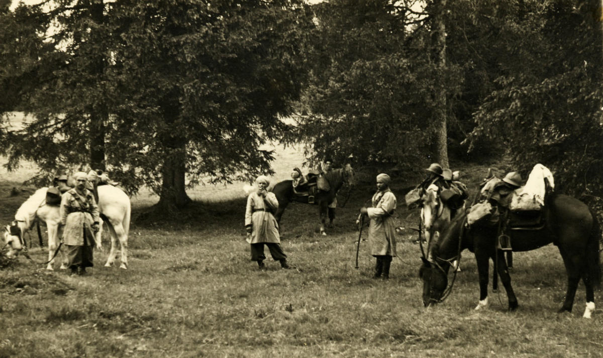 Spahis à Tramelan (BE) – Juin 1940. Collection J.D.Nicolet