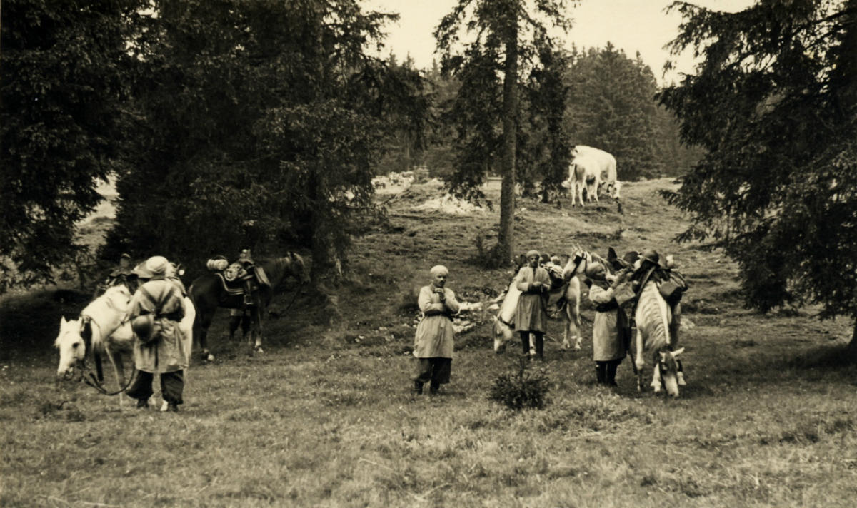 Spahis à Tramelan (BE) – Juin 1940. Collection J.D.Nicolet
